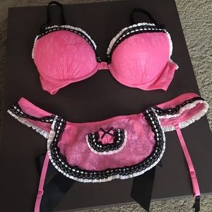 Victoria's Secret lingerie bra & garter set